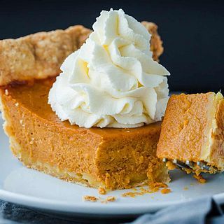 Classic Pumpkin Pie Recipe (VIDEO) | Natasha's Kitchen | Bloglovin’ Freezing Pumpkin, Natashas Kitchen, Pie Topping, Classic Pumpkin Pie Recipe, Best Pumpkin Pie Recipe, Cheese Bars, Pumpkin Pie Recipe Easy, Train Pumpkin, Monster Munch