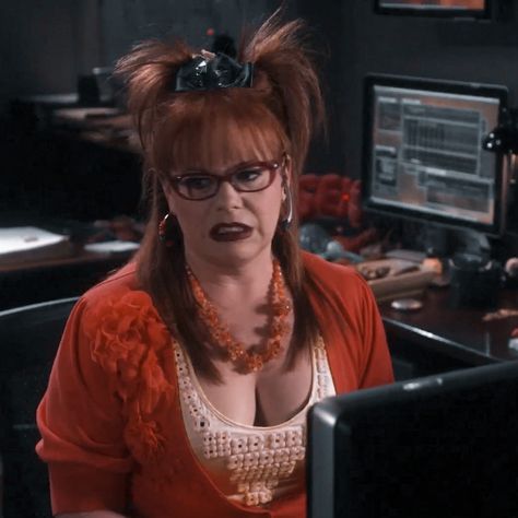 Penelope Garcia Glasses, Penelope Garcia Makeup, Penelope Garcia Hair, Penelope Garcia Red Hair, Penelope Garcia Hairstyles, Penelope Garcia Icon, Penelope Garcia Outfits, Penelope Garcia Aesthetic, Kirsten Vangsness