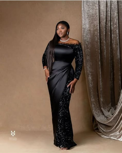 Beauty and brain ... @bby_shania ❤️ 5 years later... First class B.Eng. Petroleum and Gas Engineering Dress @avenga__ MUA @ivhills… | Instagram post from Tailor Catalogue (@tailorcataloguepage) Awards Dinner Outfit, Dinner Date Dress Outfit, Black Dinner Gown, Dinner Gowns Classy Style, Dinner Gowns Classy, Plus Size Wedding Guest Outfits, Ankara Inspiration, Engineer Dress, Classy Dinner