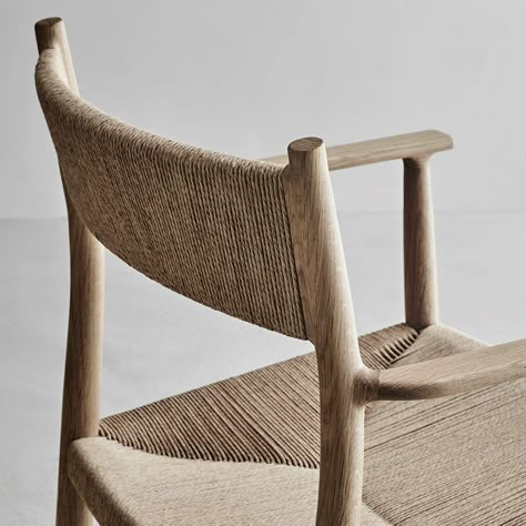 David Thulstrup, Modern Leather Chair, Vintage Furniture Design, Chair Design Wooden, Modern Vintage Furniture, Furniture Details, Furniture Inspiration, Wooden Chair, Handmade Furniture