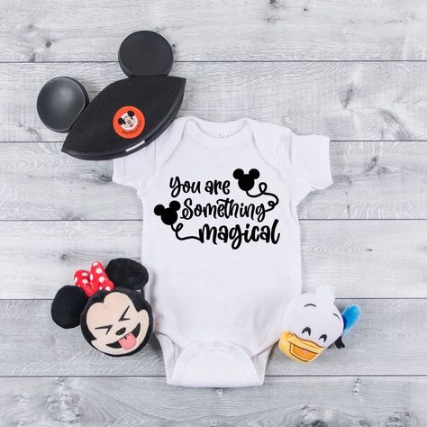 Disney Onsie Ideas, Disney Onesie, Disney Adult Onesie, Disney Baby Svg, Disney Baby Onesies Cricut, Disney Baby Onesies, Harry Potter Onsies Cricut, Disney Baby Announcement, Disney Onesies