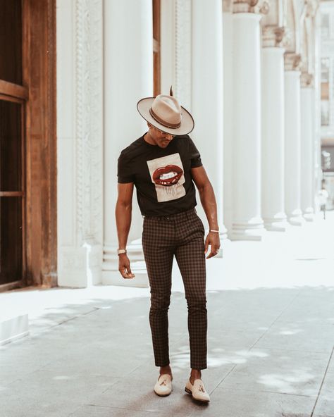 Men Fedora Hat Outfits, Fedora Hat Outfits, Stylish Men Casual, Outfit Styles, Fedora Hats, Fashion Casual Outfits, Men Fashion Casual, Inspirational Celebrities, Men Fashion Casual Outfits