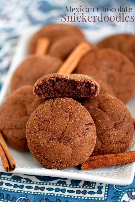 Desserts Mexican, Snickerdoodle Recipes, Dessert Baking Recipes, Chocolate Snickerdoodles, Cinnamon Recipe, Baking Recipes Desserts, Mexican Cookies, Easy Cookie Recipe, Mom On Timeout