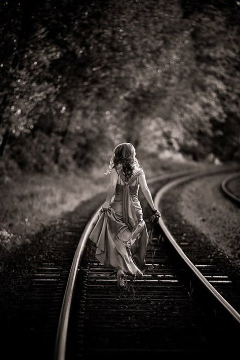 Billy Corgan, Prom Pictures, Foto Art, Shooting Photo, Train Tracks, Black White Photos, Pics Art, A Quote, Spiritual Journey