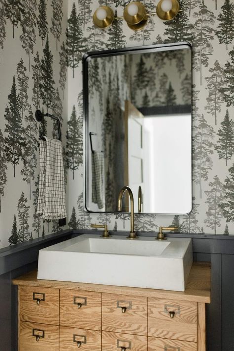 Embrace the beauty of nature indoors. Our blog post highlights stunning forest wallpapers that are must-haves for nature-inspired decor enthusiasts. Bathroom Interior With Bathtub, Bathroom Interior Aesthetic, Bathroom Interior Design Black, Bathroom Interior Tiles, Bathroom Interior Luxury, Rooms With Wallpaper, Interior Design Black And White, Modern Bathroom Trends, White Bathroom Interior