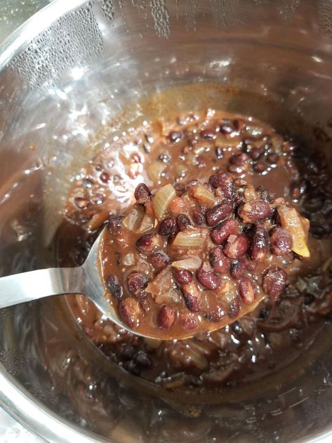 instant pot black beans Black Turtle Beans Recipes, Soak Black Beans, Instant Pot Black Beans, Easy Bean Recipes, Black Turtle Beans, Dried Black Beans, Black Bean Recipes, Beans Curry, Wfpb Recipes