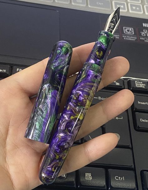 Purple Pen, Metal Snake, Pen Shop, Snake Ring, The Snake, Ink Cartridge, Purple Green, Ring Handmade, Fountain Pen