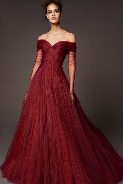 Tulle Ball Gown, Red Dresses, Long Red, Zac Posen, Fashion Weeks, Couture Gowns, Harpers Bazaar, Gorgeous Gowns, Fall 2018