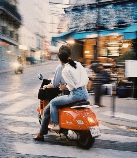 Image in Love & Lovers ❤️💏 collection by Sophia Vespa Couple, Summer Weekend Getaway, Just Be Happy, I Want To Travel, Drink Coffee, Love Each Other, My Heritage, Gentleman Style, Love Images