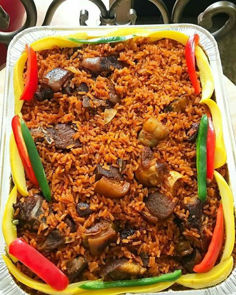 Jollof with goat meat Nigeria Food, Ghana Food, Ghanaian Food, African Recipes Nigerian Food, West African Food, Nigerian Recipes, Africa Food, African Cooking, Jollof Rice