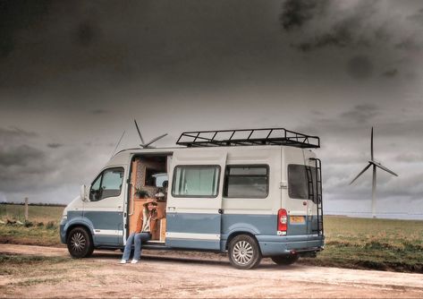 Van conversion exterior paint retro  blue and cream Van Paint Jobs Ideas, Campervan Exterior Paint Ideas, Van Life Exterior Paint, Camper Van Exterior Paint Ideas, Van Conversion Exterior, Van Exterior Paint Ideas, Camper Painting Exterior, Camper Van Exterior, Campervan Painting