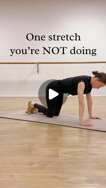 Yoga To Increase Flexibility, Hip Exercises For Women, Exercises For Back Pain, 2024 Fitness, Hip Exercises, Functional Movement, Daily Exercises, At Home Workouts For Women, Sciatica Exercises