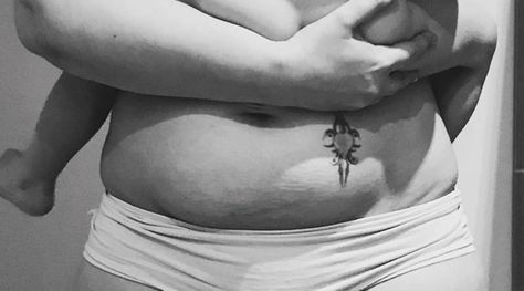 Feeling insecure about your body after baby? See one husband's perfect response to his wife's postpartum insecurities. I Feel Insecure, Muscle Separation, Love What Matters, Body After Baby, Postpartum Belly, Imperfection Is Beauty, Postpartum Body, Body Confidence, Feeling Insecure