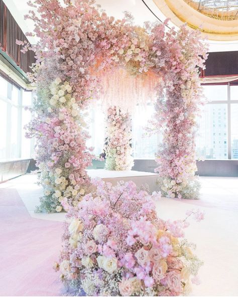 Pastel Wedding Theme, Pastel Pink Weddings, Floral Archway, Pink Wedding Decorations, Pastel Theme, Pink Wedding Theme, Dream Wedding Decorations, Venue Decorations, Blush Pink Weddings