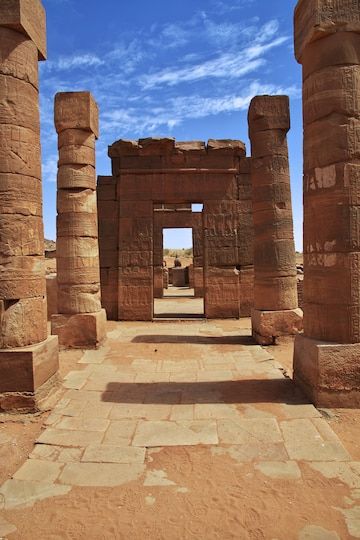 Ancient Egyptian Temple, Ancient Egypt Architecture, Desert Temple, Ancient Egyptian Architecture, Egyptian Temple, Ancient Pyramids, Temple Ruins, The Ruins, Ancient Temples