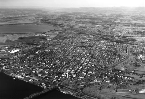 November 1978, Vancouver aerial. This mural is hanging in The Columbian newsroom. Stop by and we'll show it to you! Washington State History, Western Washington University, Clark County, Western Washington, Vancouver Washington, Pacific Nw, University Of California, The Community, Washington State