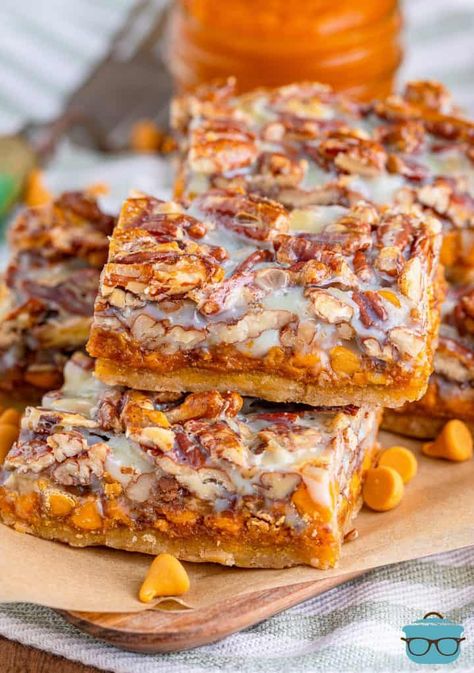 Pumpkin Magic Bars - The Country Cook Pumpkin Magic Bars, Pumpkin Magic, Magic Bars, Country Cook, Pumpkin Bars, Pumpkin Pie Filling, Pumpkin Pecan, Incredible Recipes, Delicious Pumpkin