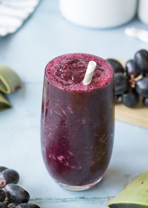 Medical Medium Blog: read Aloe Grape Slushy now at www.medicalmedium.com Medical Medium Recipes, Whole30 Recipes Lunch, Avocado Recipes Easy, Avocado Recipes Breakfast, Medium Recipe, Easy Whole 30 Recipes, Light Breakfast, Avocado Salad Recipes, Healing Recipes