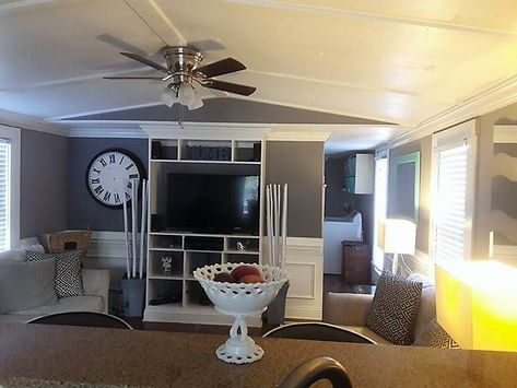 We love sharing gorgeous mobile home interiors and this 1991 single wide is a perfect example of the potential mobile homes have. Diy Mobile Home Remodel, Mobile Home Redo, Single Wide Remodel, Mobile Home Kitchens, Ikea 2015, Nicole Curtis, Mobile Home Makeovers, Mobile Home Renovations, Single Wide Mobile Homes