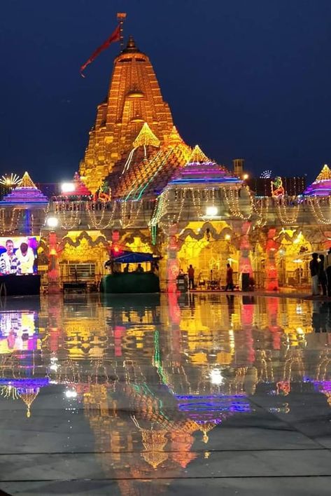 Shakti Peeth Ambaji Temple Gujarat | Women Community Online Ambaji Temple Hd Wallpaper, Ambaji Temple Photo, Ambaji Mata Photo, Varsha Creation, Ambaji Temple, Temple Gopuram, Shakti Peeth, Women Community, Ambe Maa