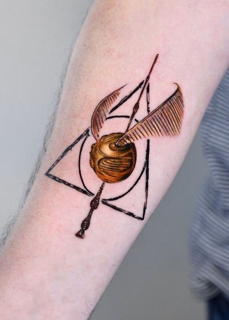 Quidditch Tattoo Tiny Harry Potter Tattoos, Snitch Tattoo, Harry Potter Tattoo Sleeve, Hogwarts Tattoo, Harry Tattoos, Hp Tattoo, Movie Tattoos, 4 Tattoo, Harry Potter Tattoos