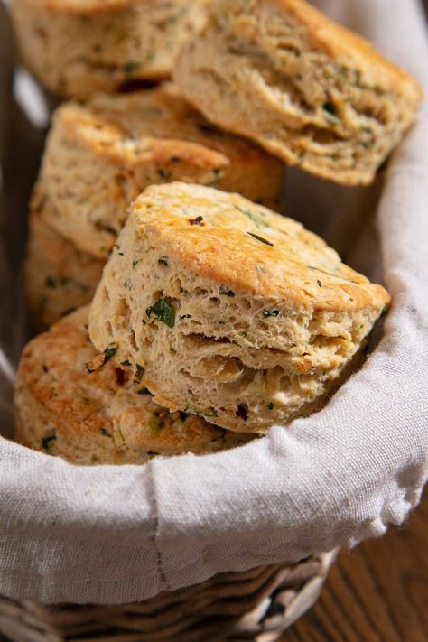 Easy Vegan Savoury Scones With Fresh Herbs and Chilli | Thinly Spread Cheese And Chive Scones, Savory Scones Recipe, Savoury Scones, Chive Biscuits, Cheese Scone Recipes, Savoury Muffins, Vegan Scones, Scone Recipes, Baking Projects