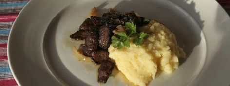 Fried liver as in Venice Italian Notes, Calves Liver, Fried Liver, How To Cook Liver, Liver Recipes, Beef Liver, Authentic Italian, Polenta, Recipe Collection