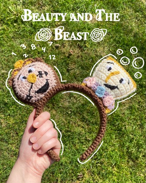 Crocheted Mickey Ears, Crochet Mickey Ears Headband, Disney Crochet Beanie, Crochet Disney Ears Pattern, Crochet Mickey Ears Free Pattern, Disney Crochet Ideas, Crochet Beauty And The Beast, Disney Crochet Hat, Crochet Disney Ears