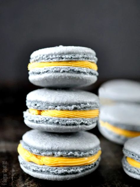 Mango White Chocolate Ganache Macarons - I Sugar Coat It Mango Ganache, Mango Macarons, Mango White Chocolate, Opera Cake, Blueberry Powder, Blueberry Chocolate, Organic Blueberries, Macaroon Recipes, White Chocolate Ganache