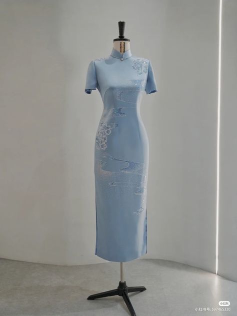 Shanghai Outfit, Shanghai Dress, Blue Cheongsam, Moda China, Impress Yourself, Asian Style Dress, Qi Pao, Chinese Wedding Dress, Disney Princess Fashion