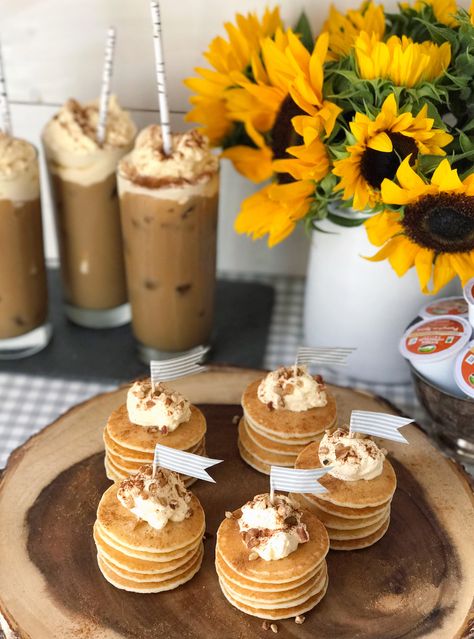 Iced Pumpkin Spice Coffee and Pancake Brunch | Domestikatedlife - Boston Blogger Brunch Display, Pancake Brunch, Holiday Baking Cookies, Fall Sleepover, Pumpkin Patch Birthday, Flavored Pancakes, Baby Brunch, Brunch Decor, Fall Brunch