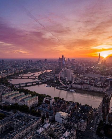 London City View, Hotel View, London Visit, London Cityscape, London Dreams, London Aesthetic, St Pancras, London Skyline, London Life