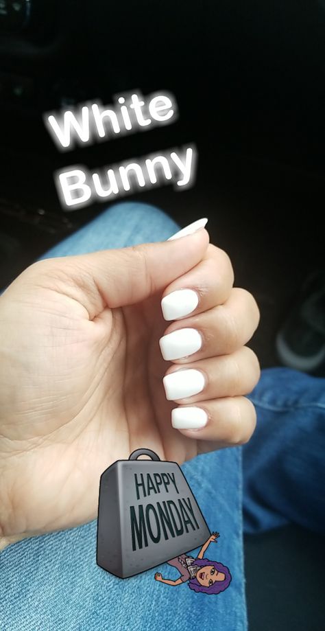 DND gel White Bunny #naturalnails Dnd Gel Polish White, White Bunny Dnd, Gel Nail Polish Dnd, Dnd Nails, Dip Manicure, Beachy Nails, Glitter French Manicure, White Manicure, Sunless Tanner