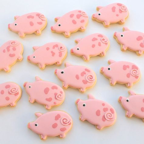 #oink #🐖 #cookie #cookies #icedbiscuits #decoratedcookie #missbiscuit #yarraville #melbourne #sweet #bake #royalicing #handpiped Pig Biscuits, Animals Party Ideas, Animal Biscuits, Cookies Cute, Ideas Cupcakes, Pig Cookies, Animals Party, Iced Biscuits, Cookie Company