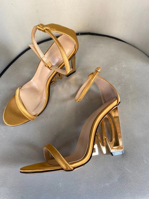 Stride with confidence and grace✨ FREE SHIPPING!🛒💃 #clearance #clearancefinds #save&shop #shopboots #shopheels #fyp @folllowers #sale #sansacostashoes #heels #flats #shoes #fypviralシ #styletips #goldheels Party High Heels, Luxury Party, High Heels Sandals, High Heel Wedges, Super High Heels, Pu Heels, Shoes Summer, Summer Party Dress, Strap Shoes