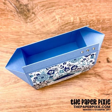 The Paper Pixie Boxes, 3d Gift Box Ideas, Paper Pixie Tutorials, Diy Gift Boxes Ideas, Paper Boxes Diy Folded, Christmas Table Favors, Treat Boxes Diy, Homemade Gift Boxes, The Paper Pixie