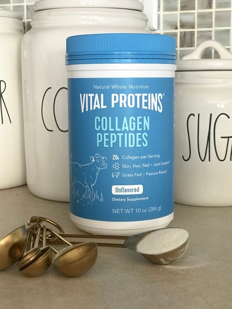 how to use collagen and why it's so powerful Collagen Peptides Recipes, Collagen Powder Recipes, Benefits Of Collagen Powder, Health Benefits Of Collagen, Benefits Of Collagen, What Is Collagen, Collagen Recipes, Vital Proteins Collagen Peptides, Ligaments And Tendons