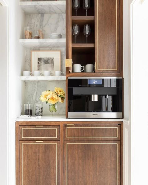 Built In Coffee Bar, Marie Flanigan Interiors, Built In Coffee Maker, Marie Flanigan, Coffee Bar Station, Coffee Bar Design, Design Café, Bar Inspiration, Home Coffee Stations