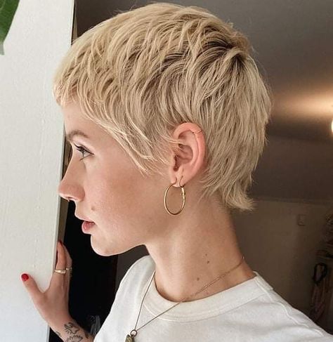 Cut Hairstyles, Super Short Hair, Blonde Pixie Cuts, Very Short Hair, Pixie Hair, Short Pixie Haircuts, Short Blonde, Short Blonde Hair, Blonde Pixie