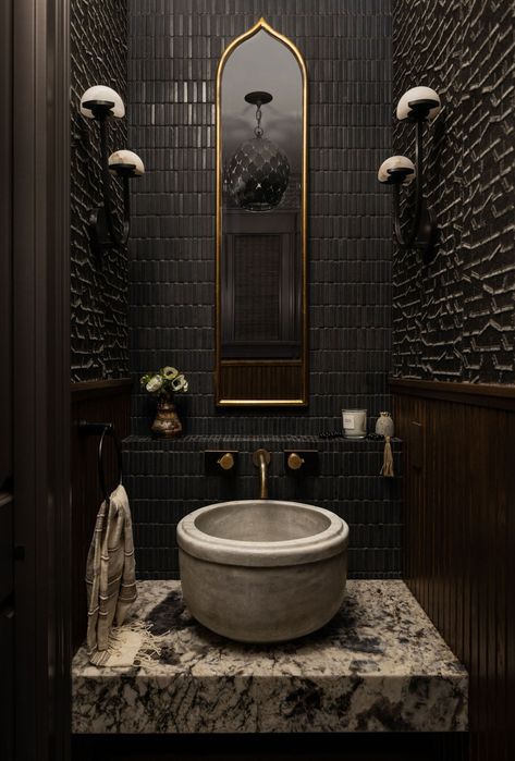 Embrace the darkness Luxe Powder Room, Victorian Bathroom Accessories, Moody Powder Room, Moody Bathroom, Seattle Homes, Victorian Bathroom, Zellige Tile, Vintage Mirror, Marble Countertops