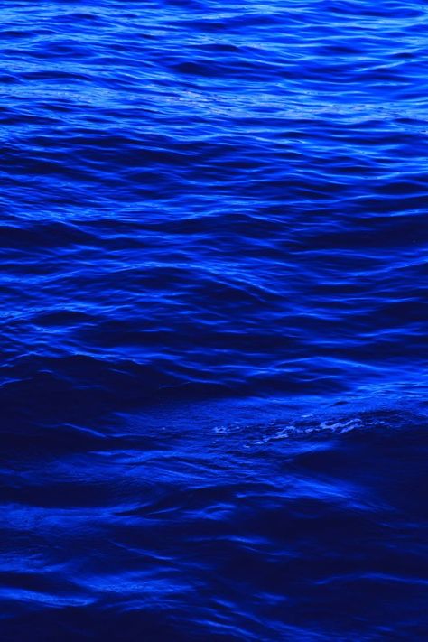 Blue Aesthetic Dark, Qhd Wallpaper, Beauty Art Drawings, Best Iphone Wallpapers, Zodiac Art, Feeling Blue, Blue Waves, Blue Wallpapers, Blue Aesthetic