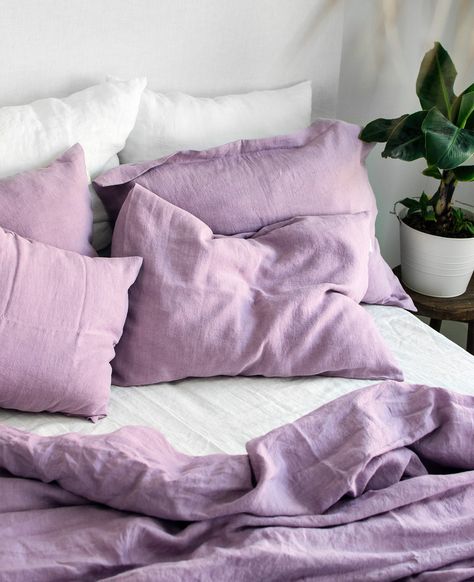 Rest your mind on this soft and fabulous lavender linen pillowcase that will add coziness and style to your bedroom. Linen is fully breathable, anti-allergic, ultra-durable and 100% natural. Handcrafted with care in Lithuania from premium local linen. Matches perfectly with lavender linen selection: duvet cover, flat sheet, fitted sheet, waffle blankets. You can order them in separate listings. Note: The price is for single pillowcase. Select 2 items to order the set of two pillowcases. DETAILS Lavender Bedding, Lavender Room, Lavender Linen, Linen Bedding Natural, Printed Linen Fabric, Waffle Blanket, Relaxing Bedroom, Natural Linen Fabric, Room Deco