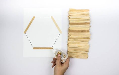 Honeycomb Cupcake Display Diy, Honeycomb Popsicle Stick Diy, How To Make Honeycomb Decorations, Diy Honeycomb Decorations, Cupcake Display Diy, Popsicle Sticks Ideas, Popsicle Stick Hexagon, Diy Bee Decorations, Diy Honeycomb Shelves