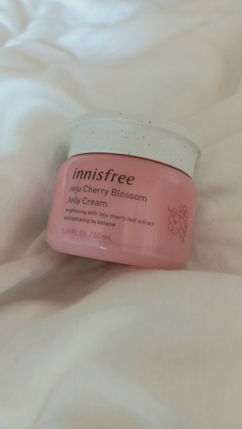 Innis Free Moisturizer, Innisfree Aesthetic, Aesthetic Moisturizer, Moisturizer Aesthetic, Jeju Cherry Blossom, Cherry Leaf, Jelly Cream, Digital Board, Bedroom Stuff