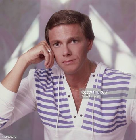 The Carpenters Aesthetic, Country Carpenters, Carpenters Band, Carpenters Poster, The Carpenters Album Covers, Richard Carpenter, Karen Carpenter, Dionne Warwick, 45th Anniversary