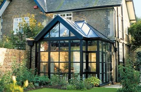 Modern Conservatory Modern Conservatory, Victorian Conservatory, Orangery Extension, Curved Pergola, Conservatory Design, Victorian Gardens, Sunroom Designs, Pergola Lighting, Victorian Garden