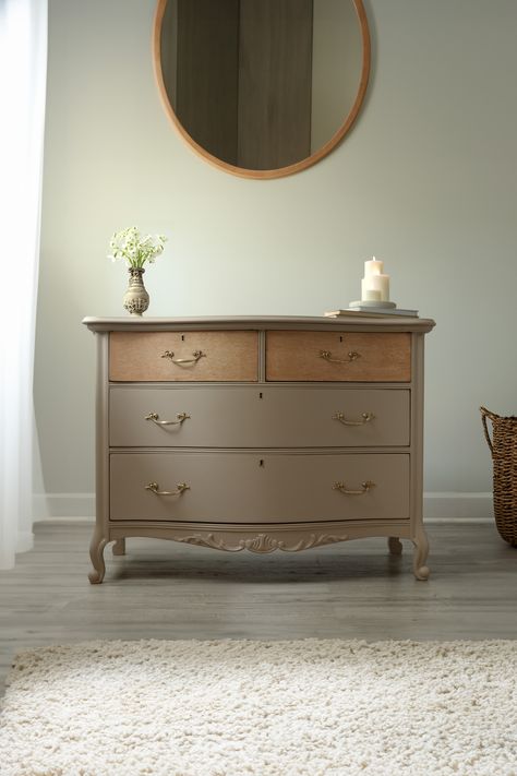 Light Brown Bedroom Furniture, Light Brown Bedroom, Painted Antique Dresser, Light Brown Bedrooms, Brown Bedroom Furniture, Brown Furniture Bedroom, Provincial Dresser, French Provincial Dresser, Vintage Dresser