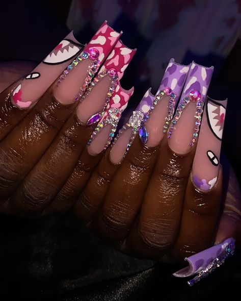 Bape set🦍🩷💜 . . . #longnails #pinknails #blingnails #purplenails #bapenails #bape #nailart #nailsnailsnails #nailsofinstagram #fresnonails #fresnonailtech #explorepage Red Bape Nails, Pink Bape Nails, Bape Nails Design, Bape Nails Acrylic, Pink Xl Nails, Hood Nails, Bape Nails, Long Nails Acrylic, Bear Nails