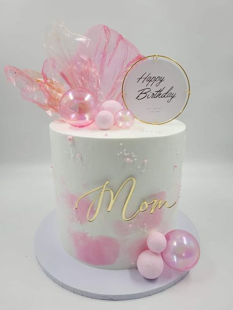 Happy Birthday Mom 🎉Sweet Cake 🎂wallpaper Birthday Cake For Mum, Happy Birthday Mom Cake, Happy 36th Birthday, Modern Birthday Cakes, Happy Birthday Mummy, Cake Wallpaper, Birthday Cake For Mom, Happy Birthday Gorgeous, Cake Writing