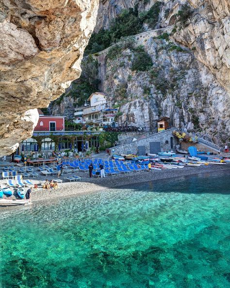 We have a fantastic list of the best Amalfi Coast beaches. #amalficoast #beaches #italytravel #italyvacation Amalfi Coast Beach, Italy Lemons Amalfi Coast, Positano Italy Amalfi Coast, Amalfi Beach, Amalfi Coast Beaches, Fiordo Di Furore Amalfi Coast, Amafali Coast Italy, Amfi Coast Italy, Amalfi Coast Hotels